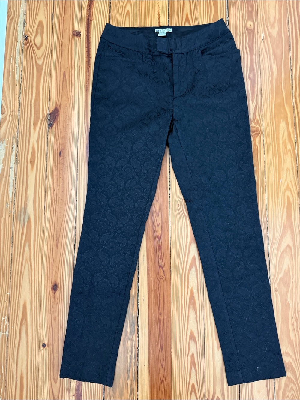 Bar III Black Cropped Ankle Pants with Jacquard Texture